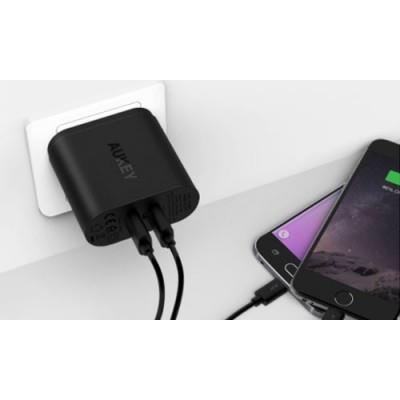 شارژر فست شارژ 2 پورت Fast Charger Dual USB Port Aukey PA-T16